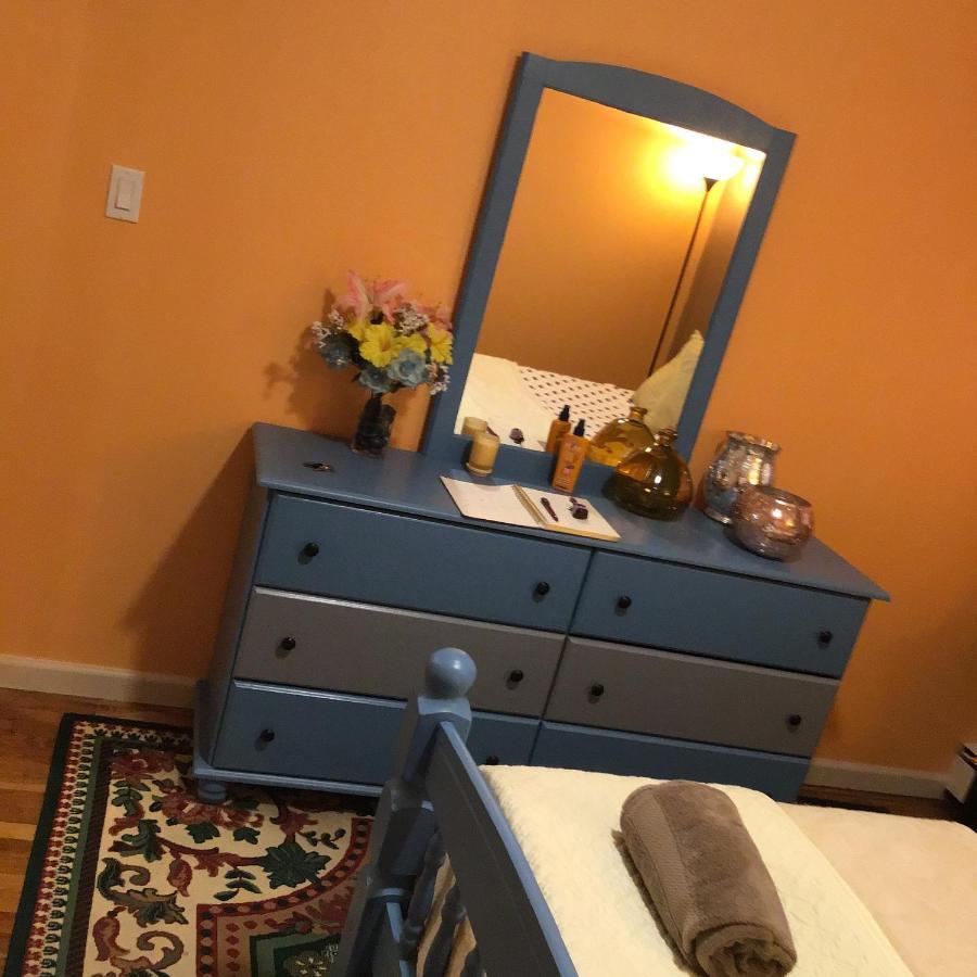 Beautiful Near Jfk And Close To Laguardia Airports Habitación en casa particular *