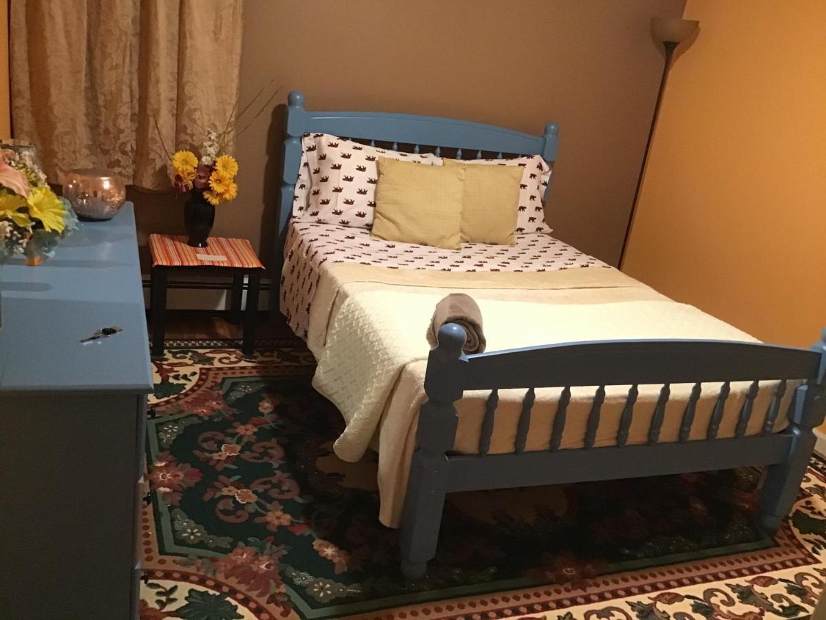 Habitación en casa particular Beautiful Near Jfk And Close To Laguardia Airports *